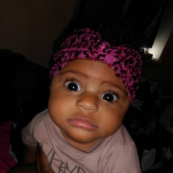 Handmade sequence turban headband - Picture 5 of 5